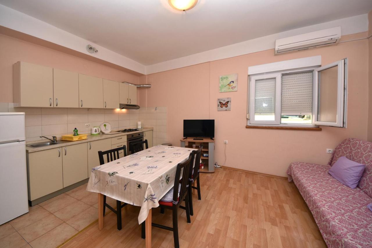 Apartment Meri- Near The Zadar Main Bus Station Exterior foto